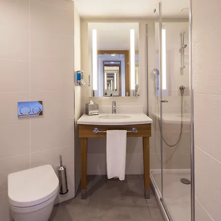 Hampton By Hilton Kurtkoy