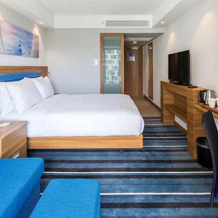 Hampton By Hilton Kurtkoy Hotell