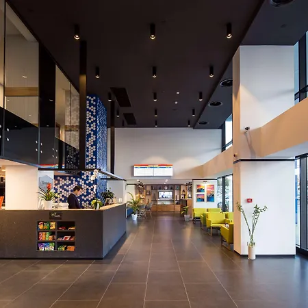 هامبتون باي هيلتون إسطنبول كورتكوي فندق