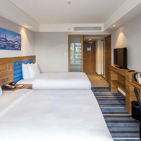 Hotel Hampton By Hilton Kurtkoy 4*