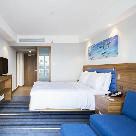 Hampton By Hilton Kurtkoy
