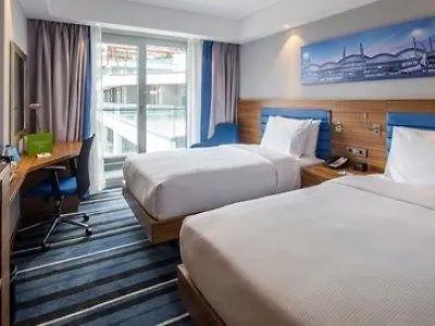 מלון Hampton By Hilton Kurtkoy